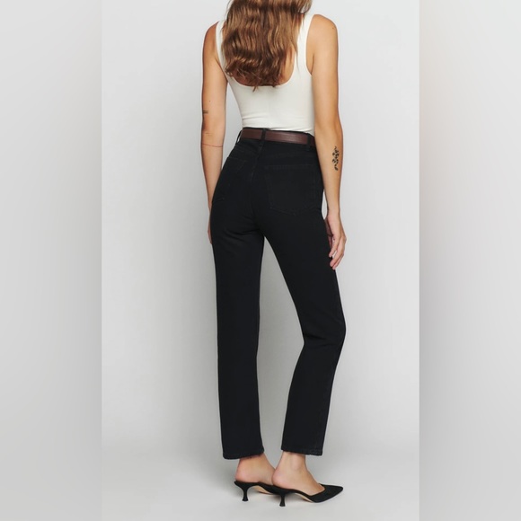 Reformation Cynthia Crop High Relaxed Jean - Picture 14 of 14